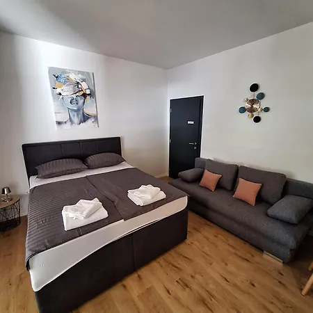 Malenica Pensionat 3*