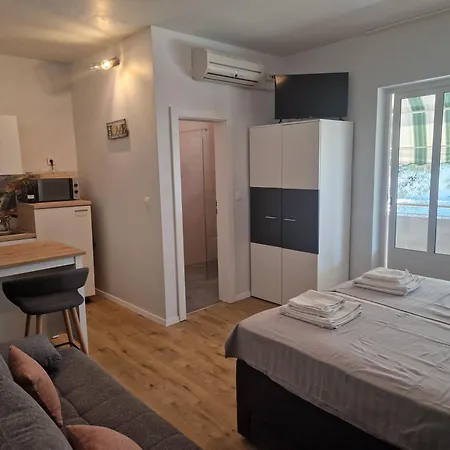 Malenica 3* Sukošan